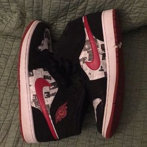 Size 12 Nike air Jordan’s